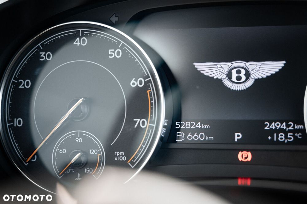 Bentley Bentayga - 11