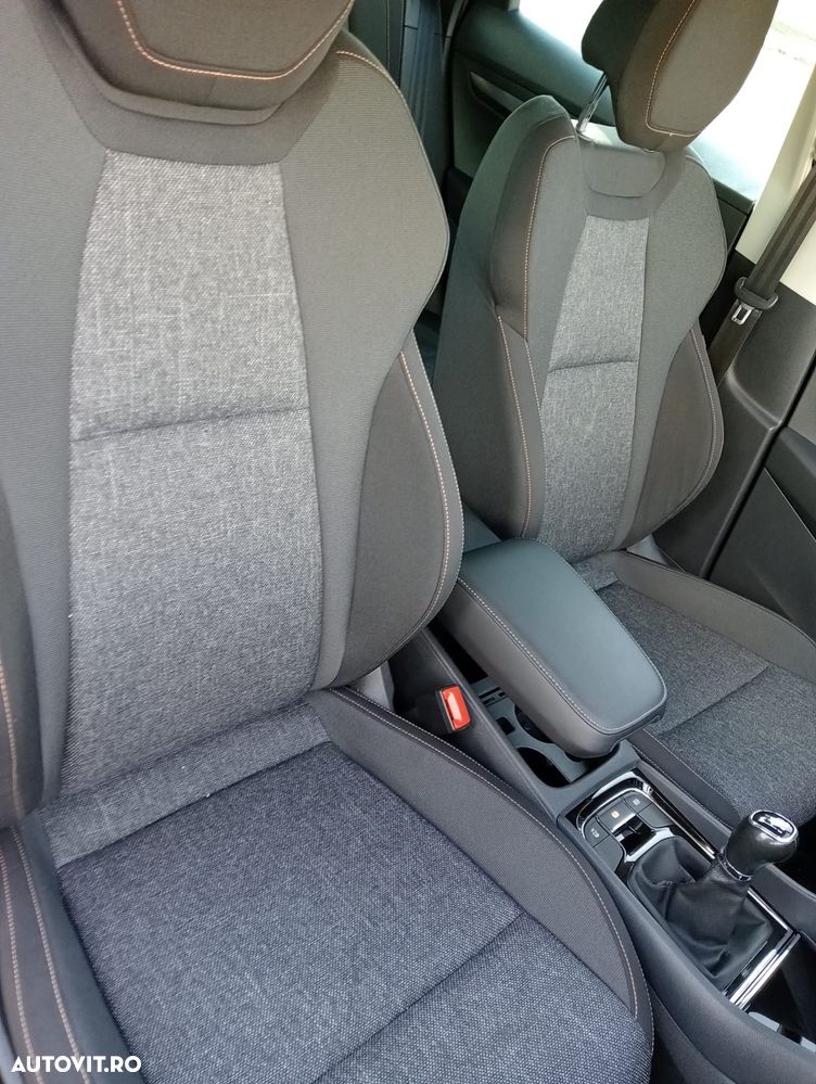 Skoda Karoq 2.0 TDI SCR Clever - 8