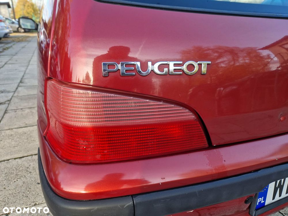 Peugeot 106 - 8