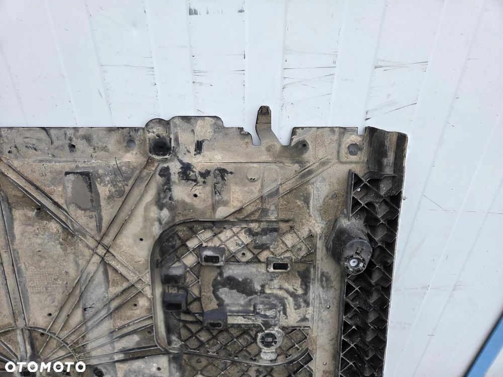 Osłona pod silnik Peugeot 208 II Elektryk - 16