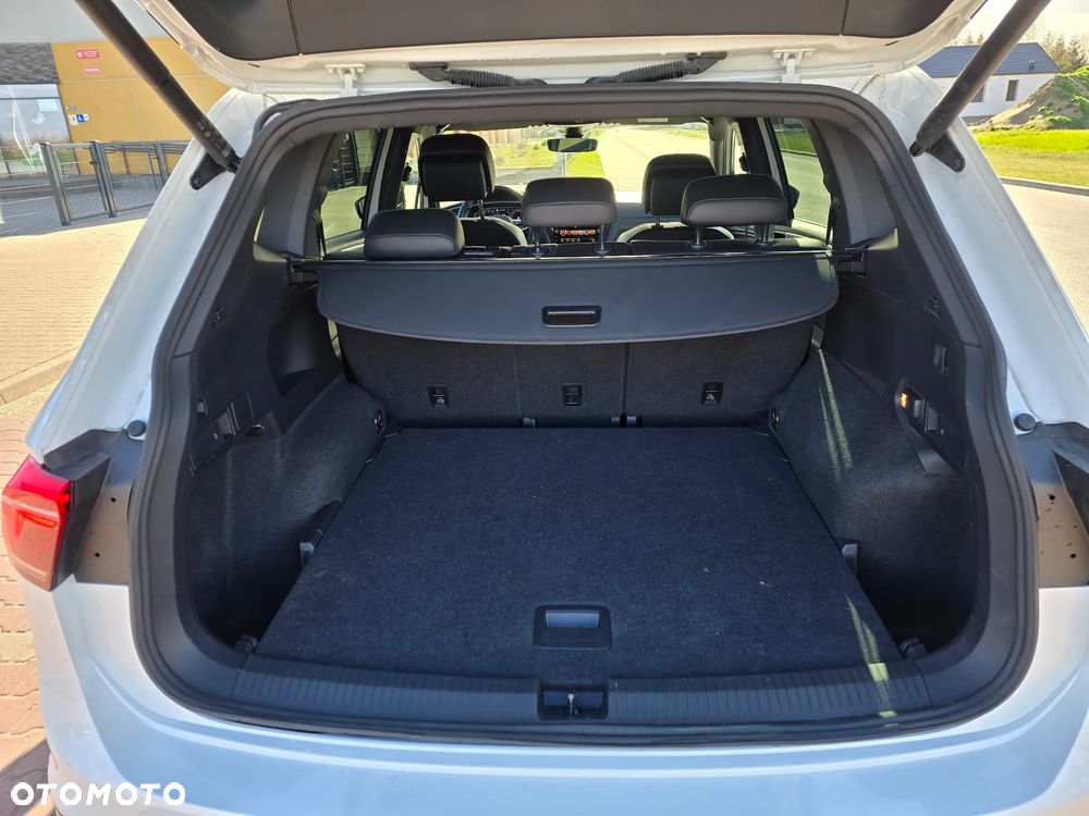Volkswagen Tiguan Allspace 2.0 TSI 4Mot R-Line DSG - 19