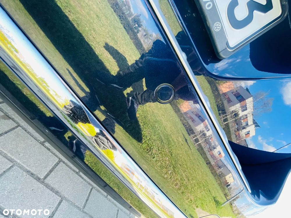 Volkswagen Passat 2.0 TDI DPF DSG Highline - 30