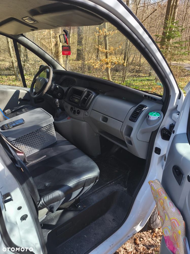 Renault trafic - 9