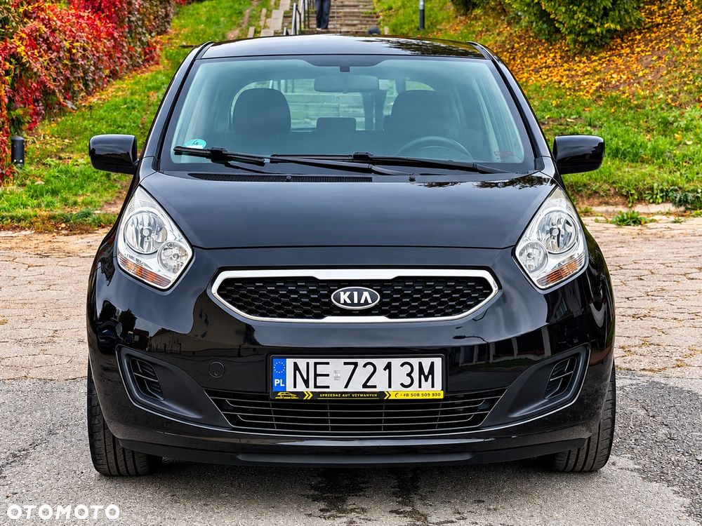 Kia Venga - 10