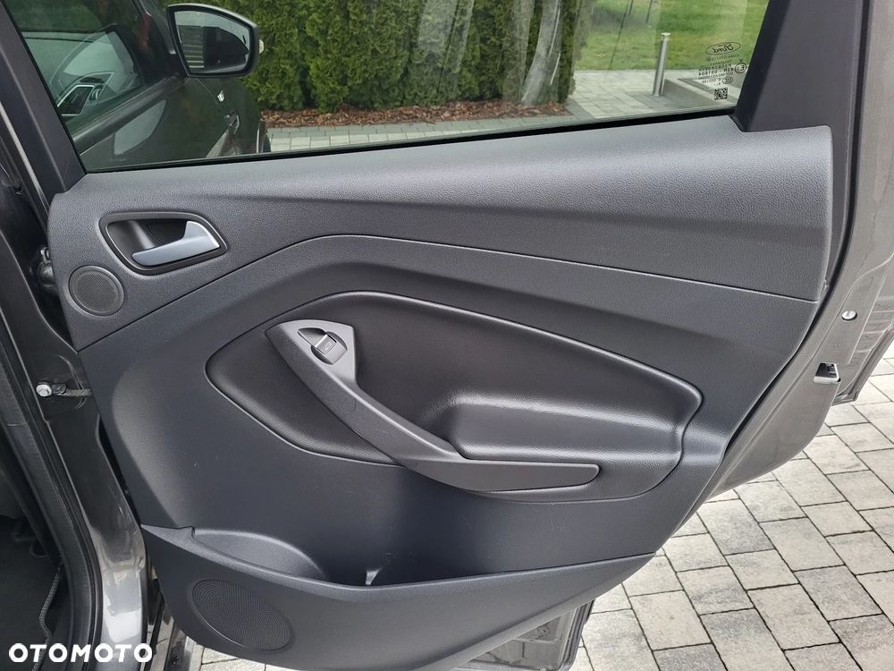 Ford Kuga 2.0 TDCi 4x4 ST-Line - 18