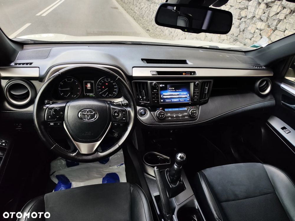 Toyota RAV4 2.0 D-4D Prestige 4x2 - 7