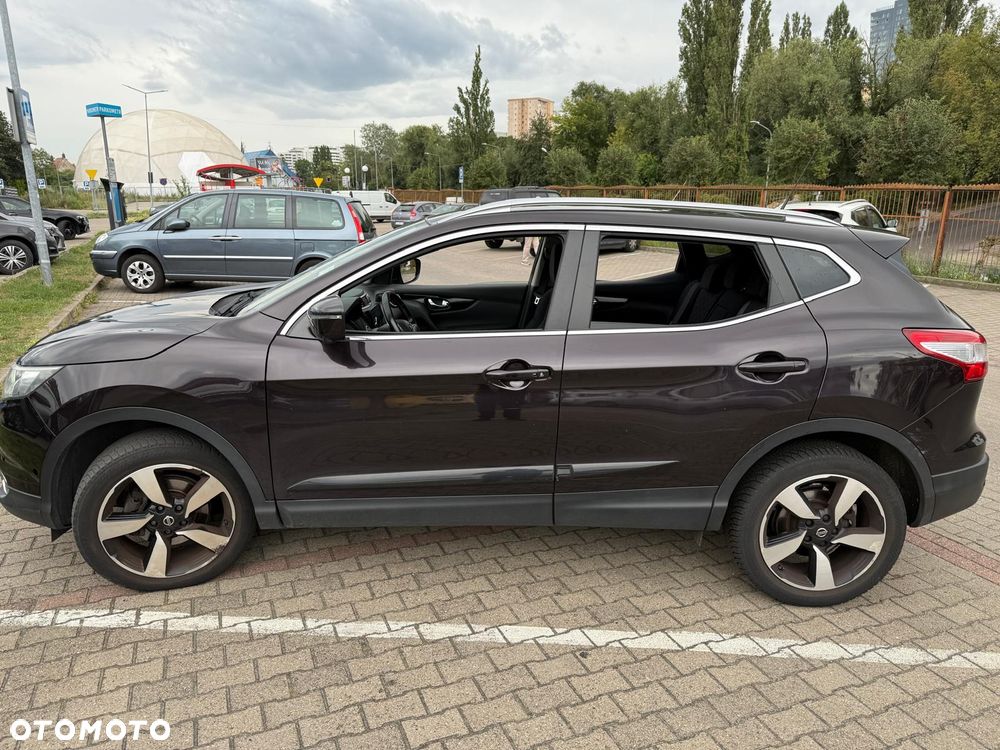 Nissan Qashqai - 1