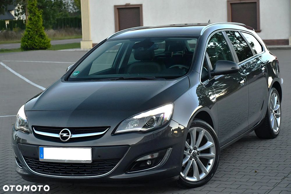 Opel Astra IV 1.4 T Cosmo - 11