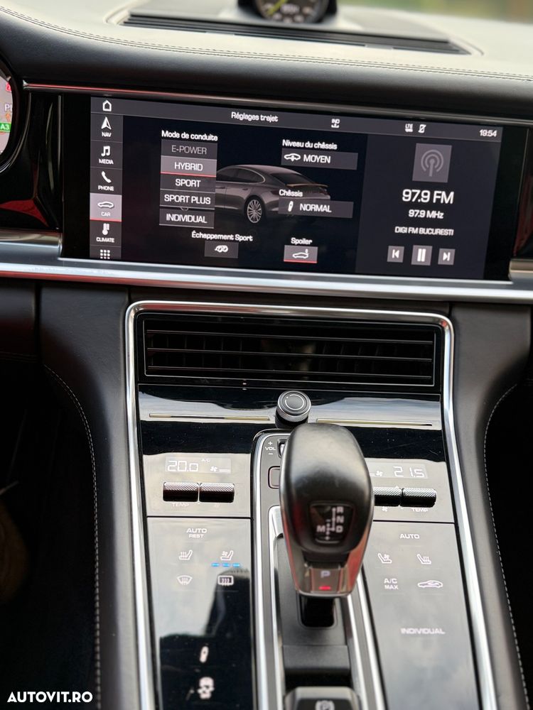 Porsche Panamera - 9