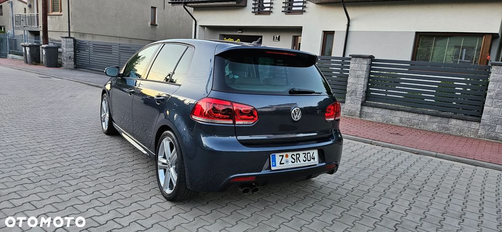 Volkswagen Golf - 16