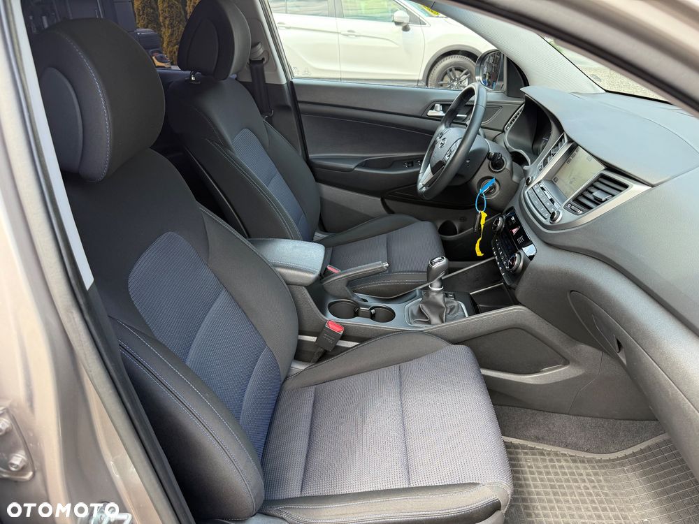 Hyundai Tucson 1.6 Turbo 2WD Passion - 12