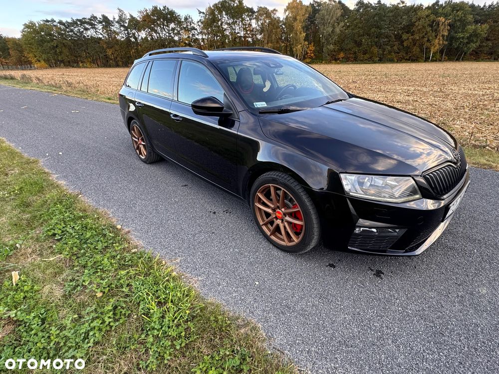 Skoda Octavia 2.0 TDI RS DSG - 1
