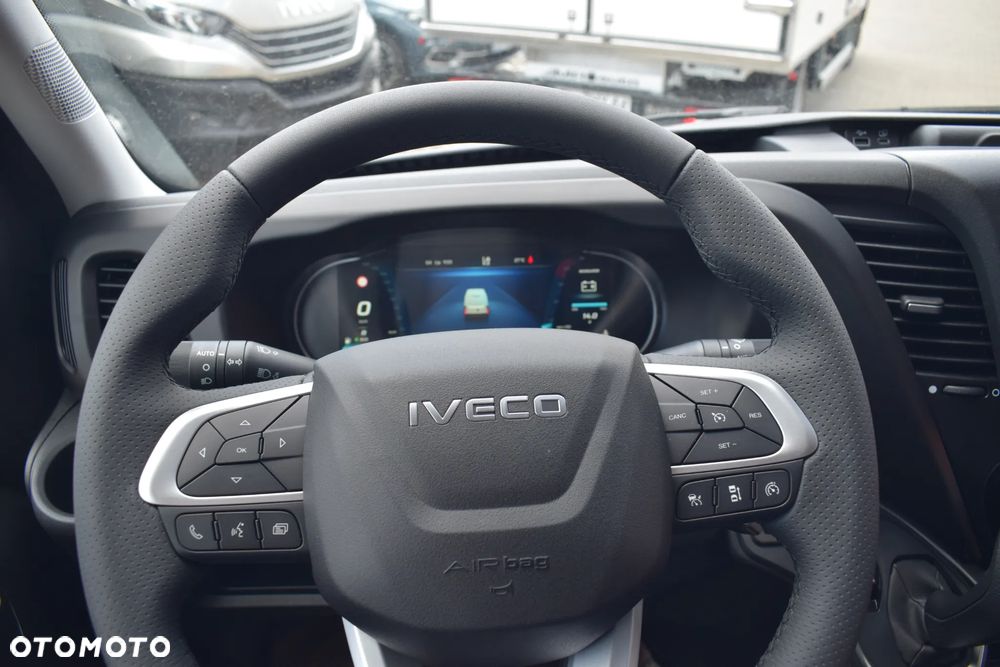 Iveco DAILY - 21