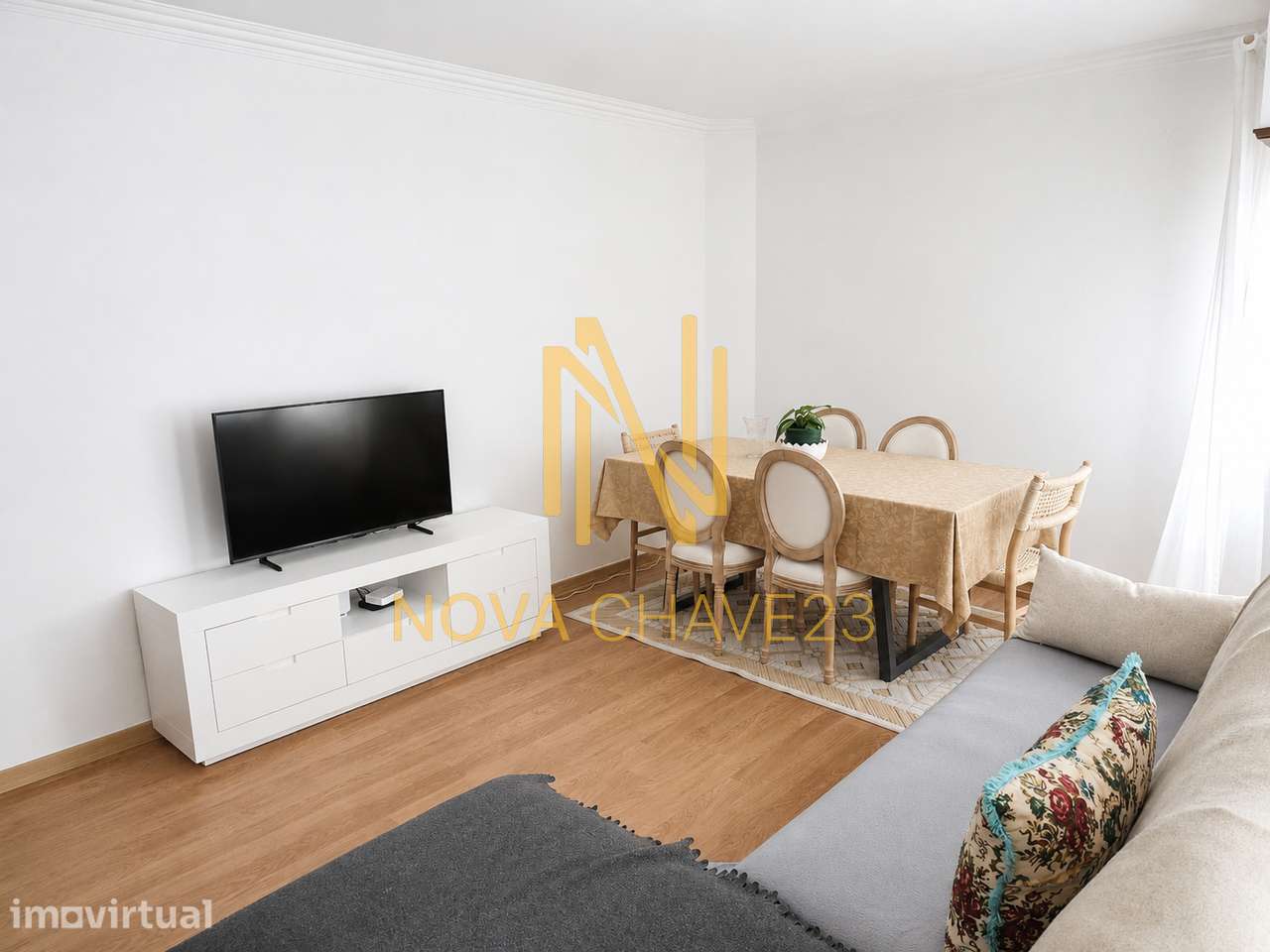Apartamento T2 em Mem Martins - 80 m² | Excelente Localização - Grande imagem: 3/16