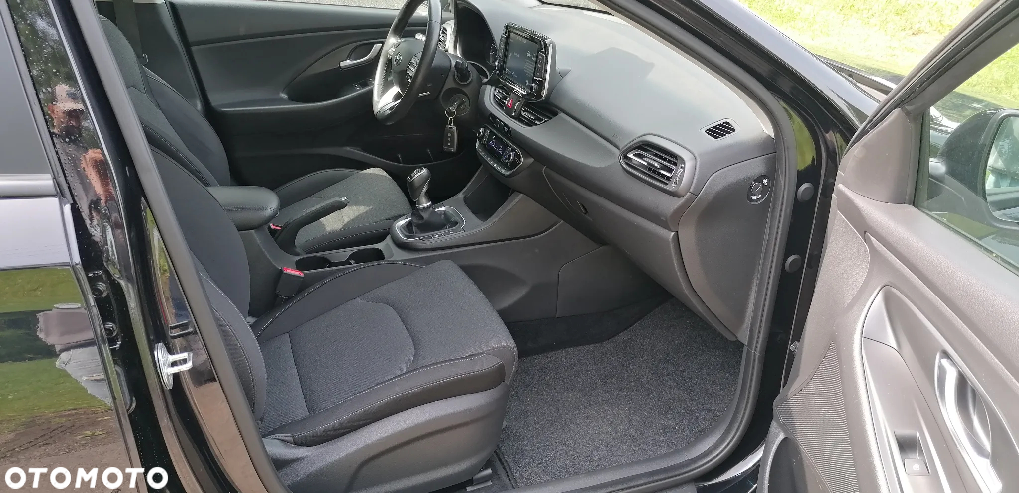 Hyundai i30 1.6 D Comfort - 13