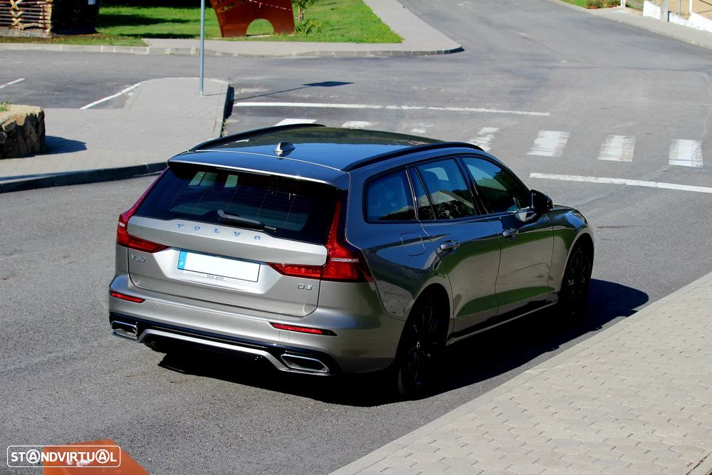Volvo V60 2.0 D3 R-Design Momentum - 7
