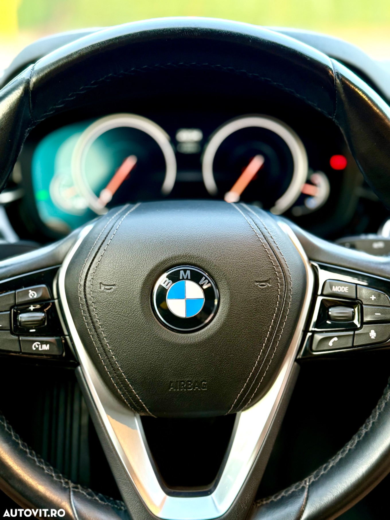 BMW Seria 5 520d xDrive AT - 5