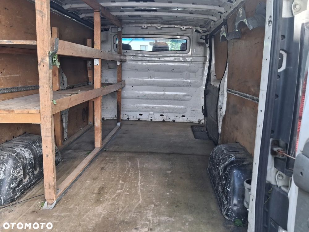 Opel VIVARO - 12