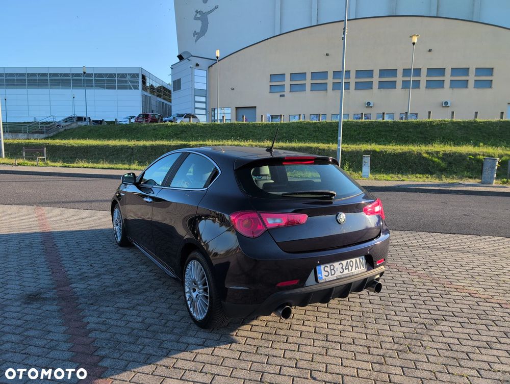 Alfa Romeo Giulietta 1.4 TB MultiAir Distinctive TCT - 2