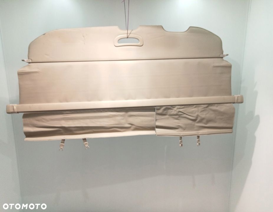 ROLETA BAGAŻNIKA TOYOTA LAND CRUISER 150 JASNA 5D - 1