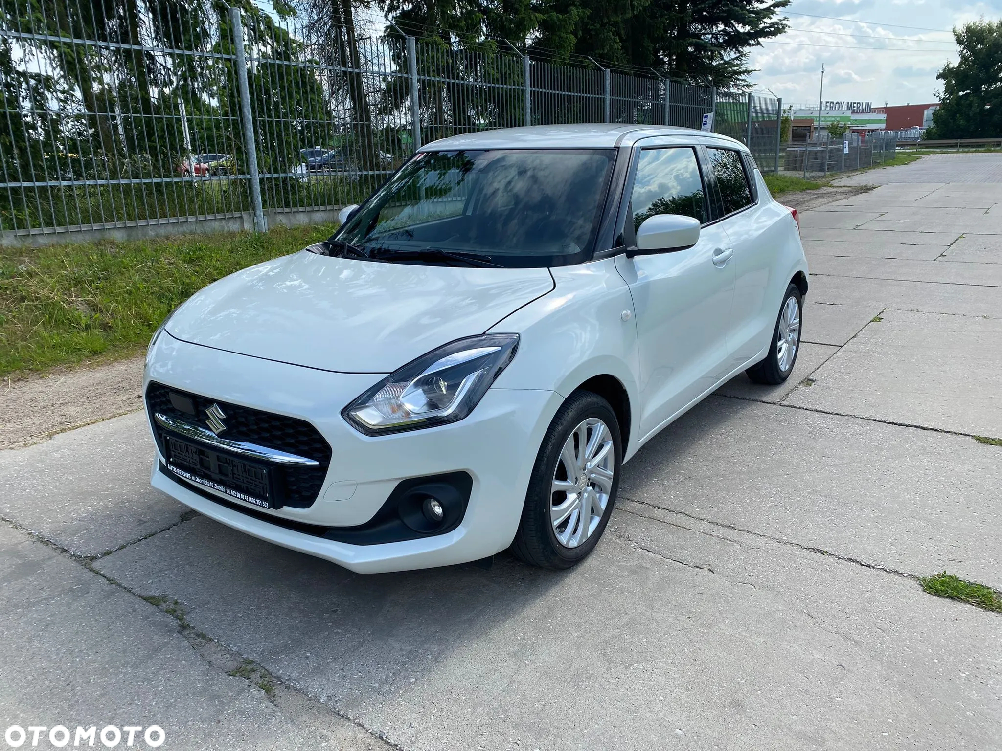Suzuki Swift - 12