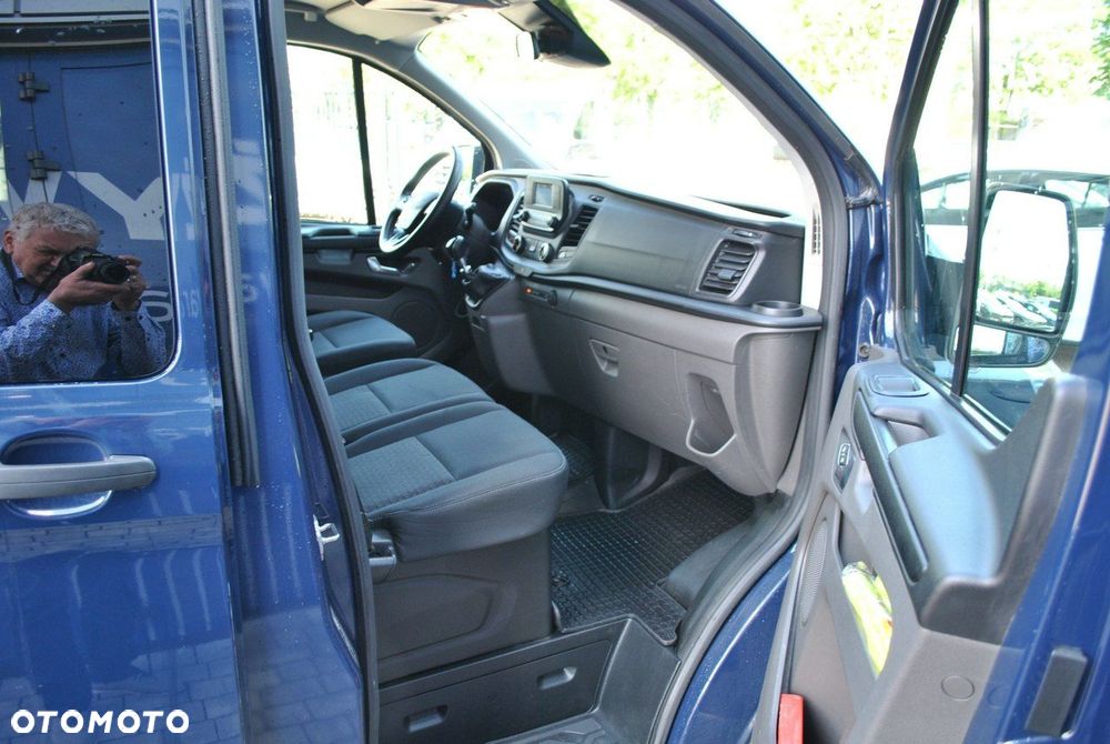 Ford Transit Custom - 21