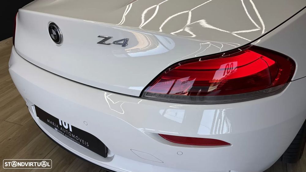 BMW Z4 35 is Auto - 20