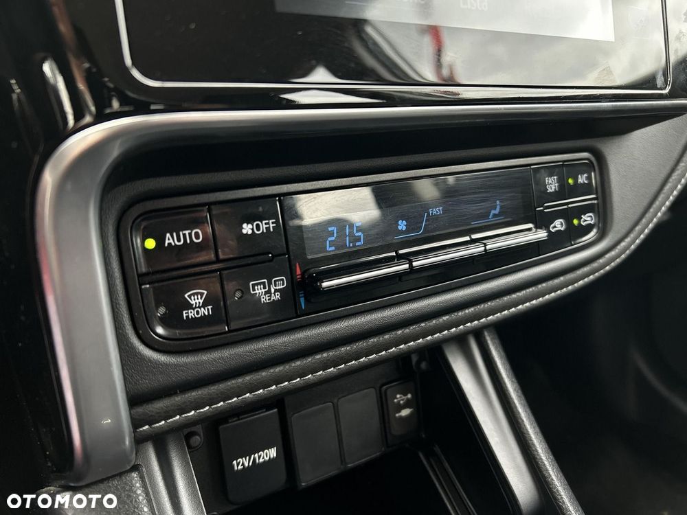 Toyota Auris 1.6 Premium - 19