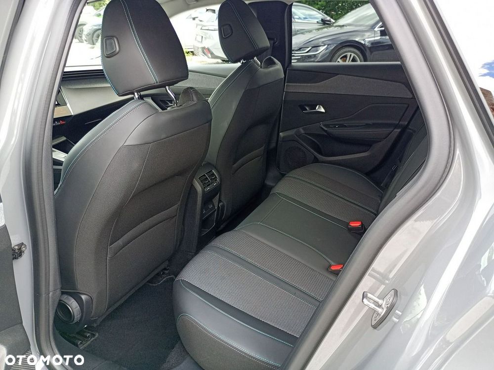 Peugeot 308 1.5 BlueHDi Allure Pack S&S EAT8 - 23