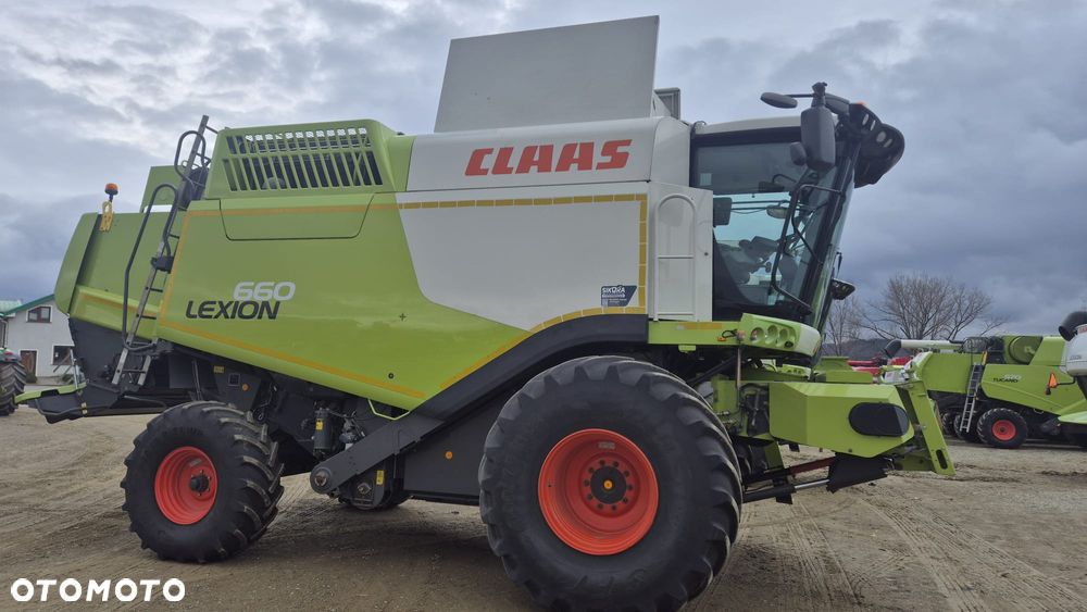 Claas Lexion 660 z hederem - 4