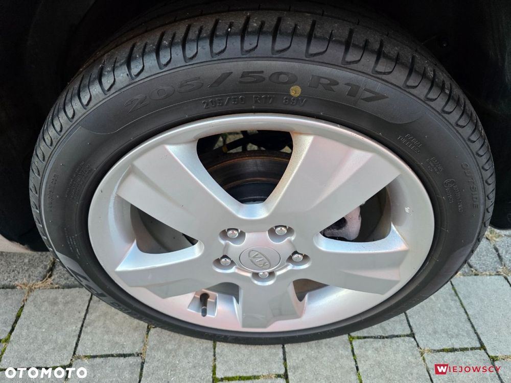 Kia Venga - 21