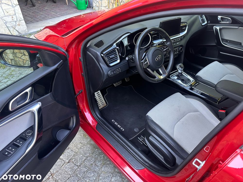 Kia Ceed 1.4 T-GDI L Business Line Plus DCT - 9