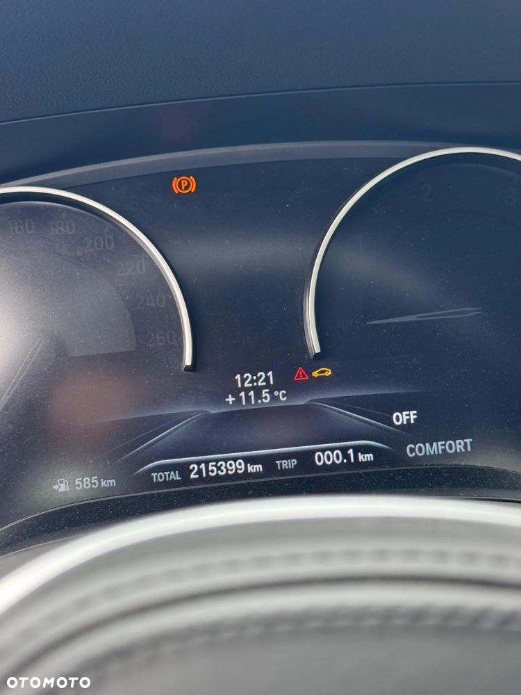 BMW Seria 3 320d xDrive Edition M Sport Shadow - 19