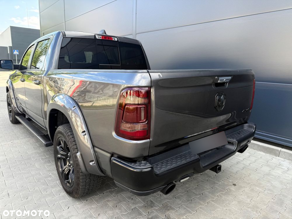 Dodge RAM 1500 5.7 4x4 - 7
