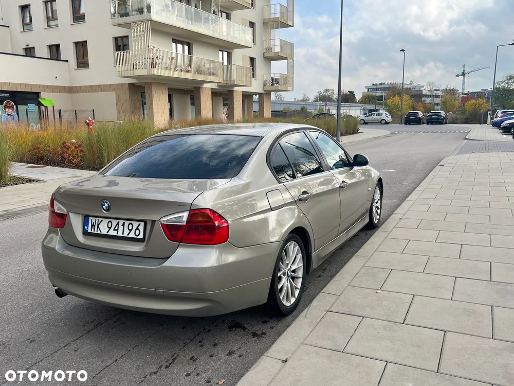BMW 3 Series 2007 photo 3