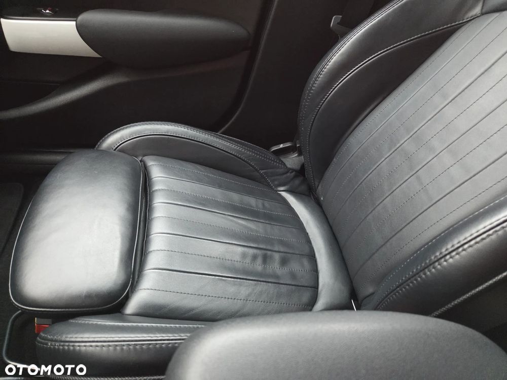 MINI Cooper S Standard - 16