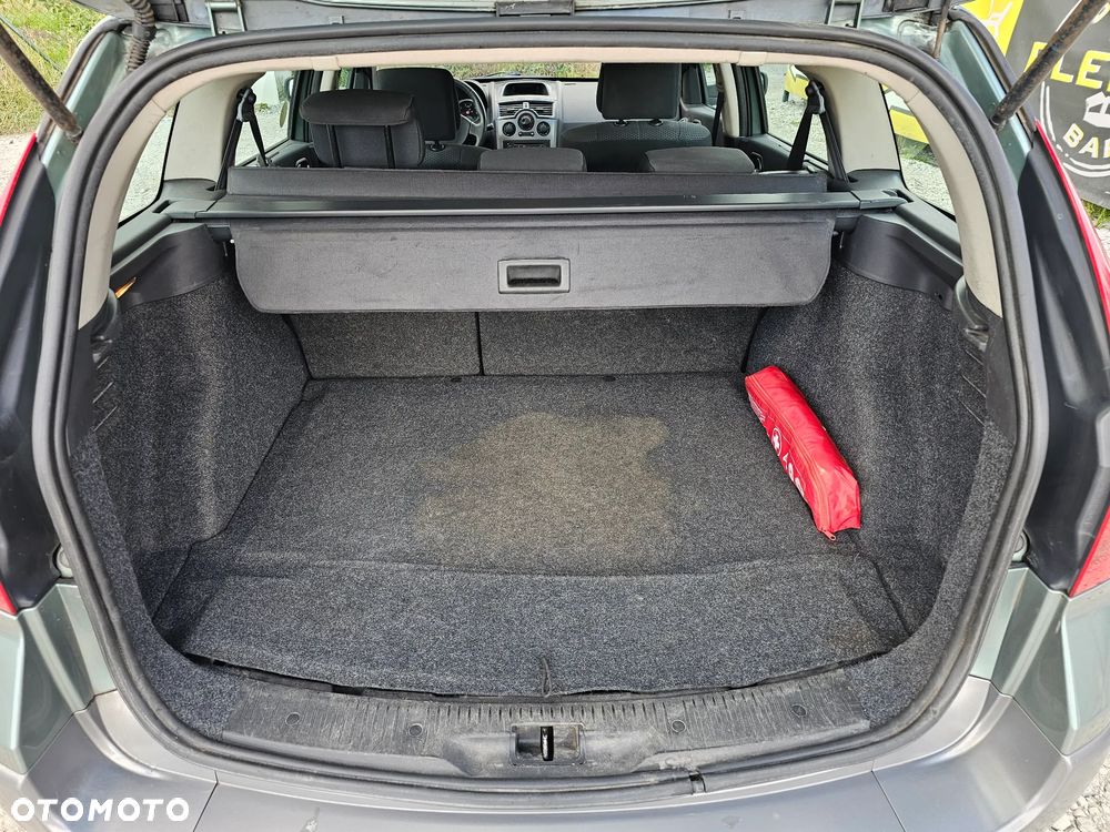 Renault Megane - 16