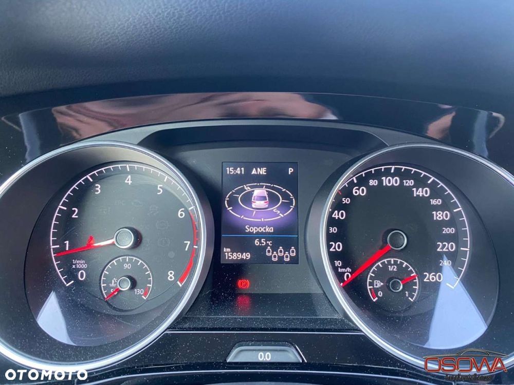 Volkswagen Touran - 35