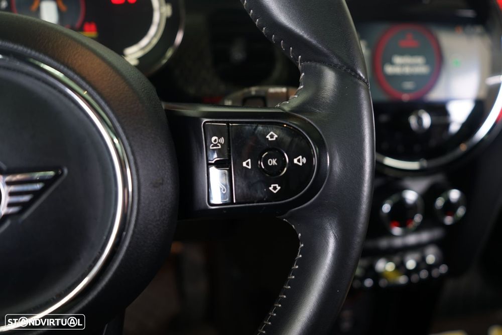 MINI 3 Portas Cooper SE Premium Classic - 22