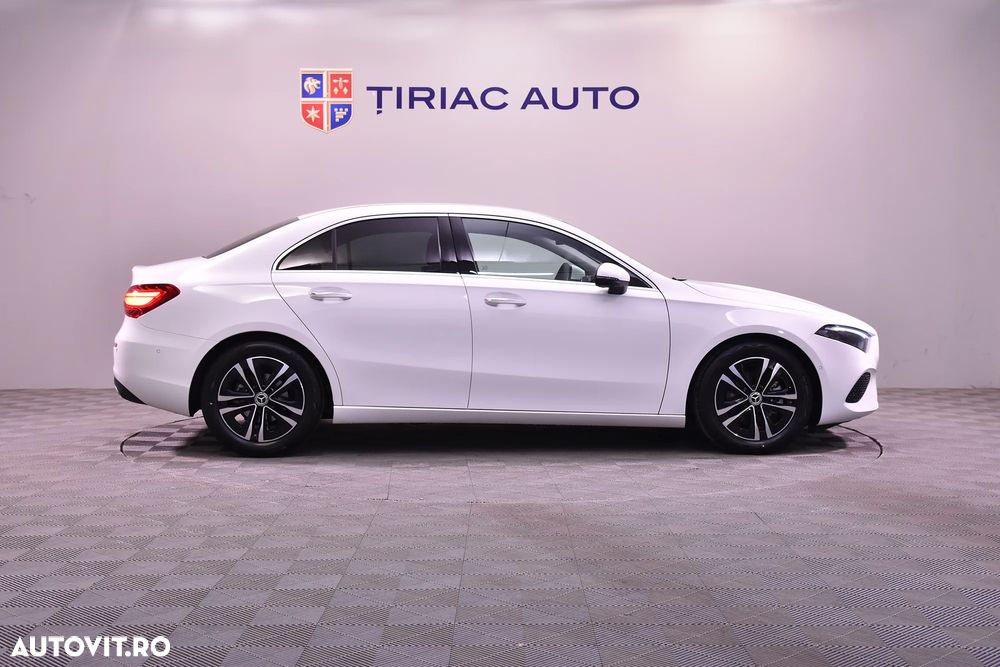 Mercedes-Benz A 200 d Sedan 8G-DCT - 6