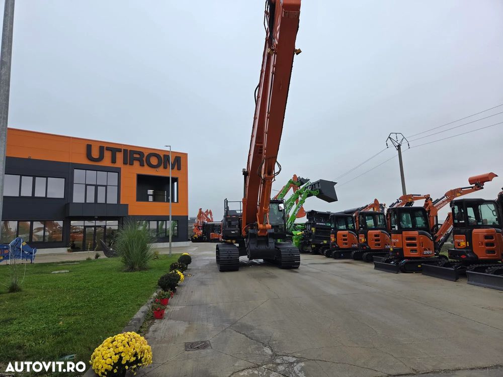 Hitachi BRATE LUNGI la 22m, cupa 1mc, 39 tone, HITACH ZX350LC-6, 2019, 7.452h, Consum mediu 21l/h, camera spate si laterale, Inst hydr pe brate, Cupa taluz, Lant 80% ok, Contragreutate, 284CP, posibilitate leasing, STARE FOARTE BUNA-PROMOTIE 179.900 EUR+Tva - 19