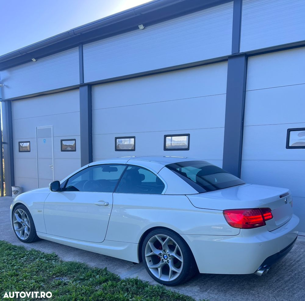 BMW Seria 3 320d DPF Cabrio Aut. M Sport Edition - 11