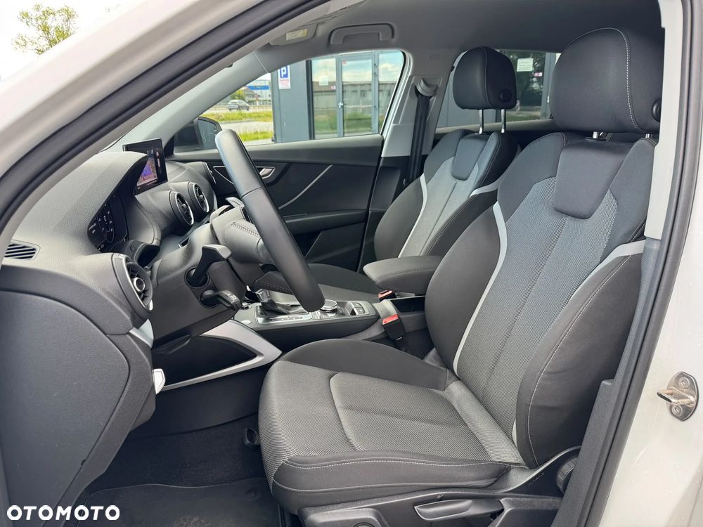 Audi Q2 35 TFSI Sport S tronic - 12