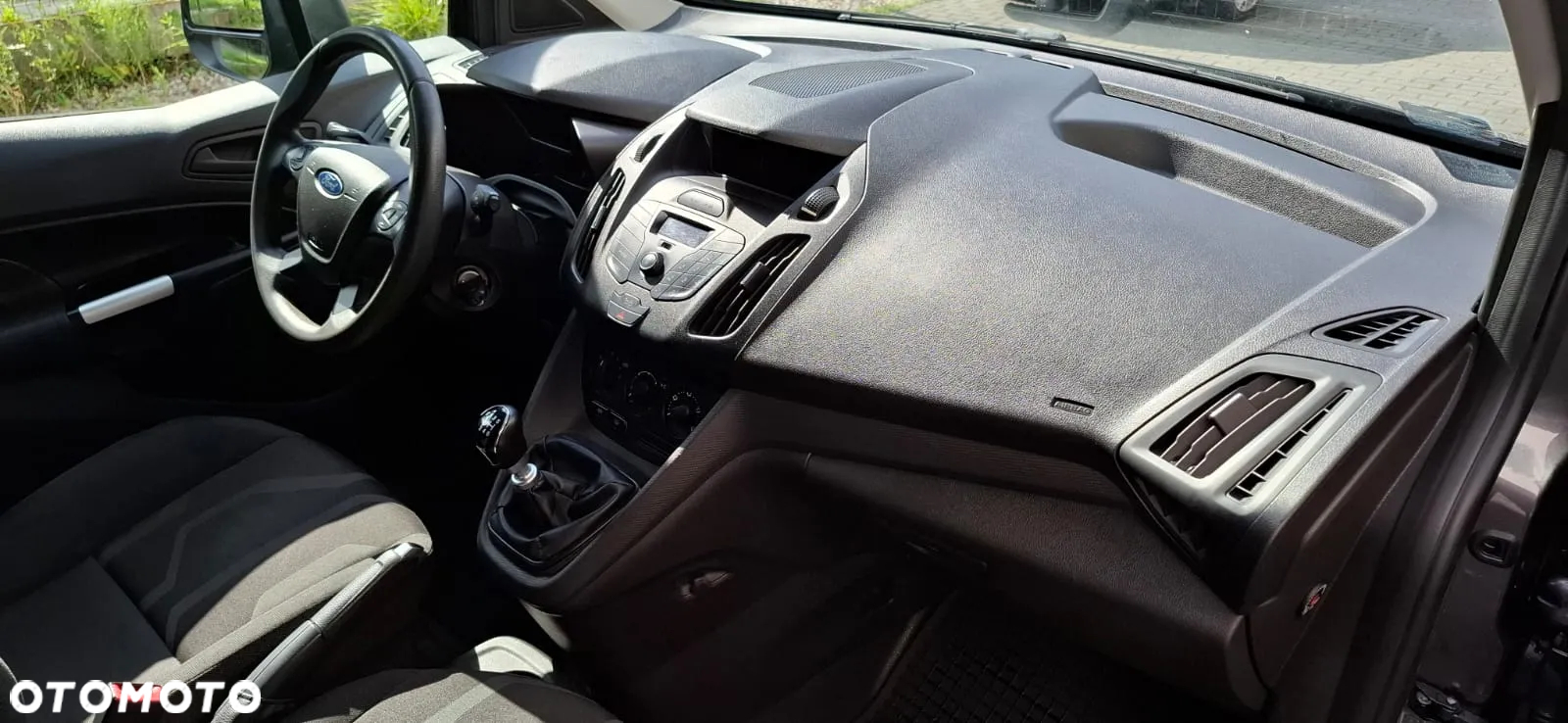 Ford CONNECT - 16