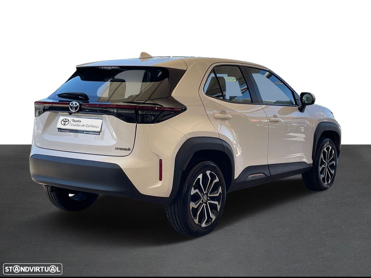 Toyota Yaris Cross - 18