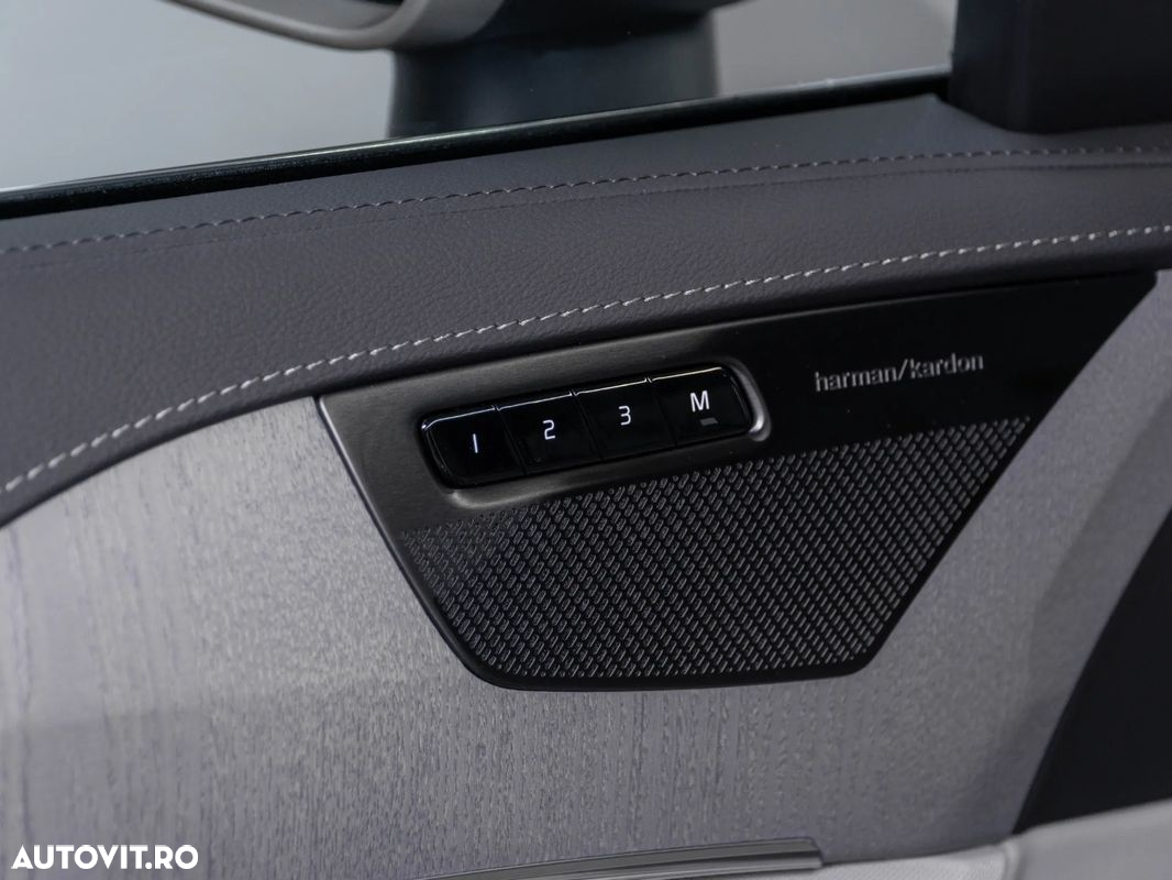 Volvo XC 90 Recharge T8 AWD Plus Bright - 27