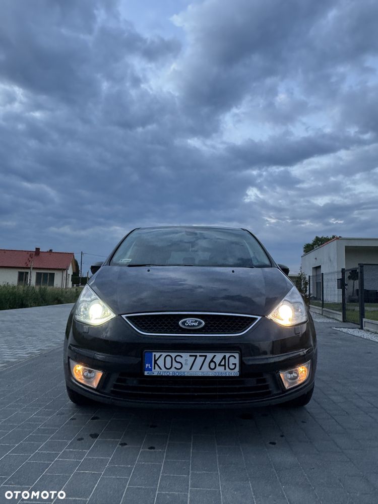 Ford Galaxy - 5