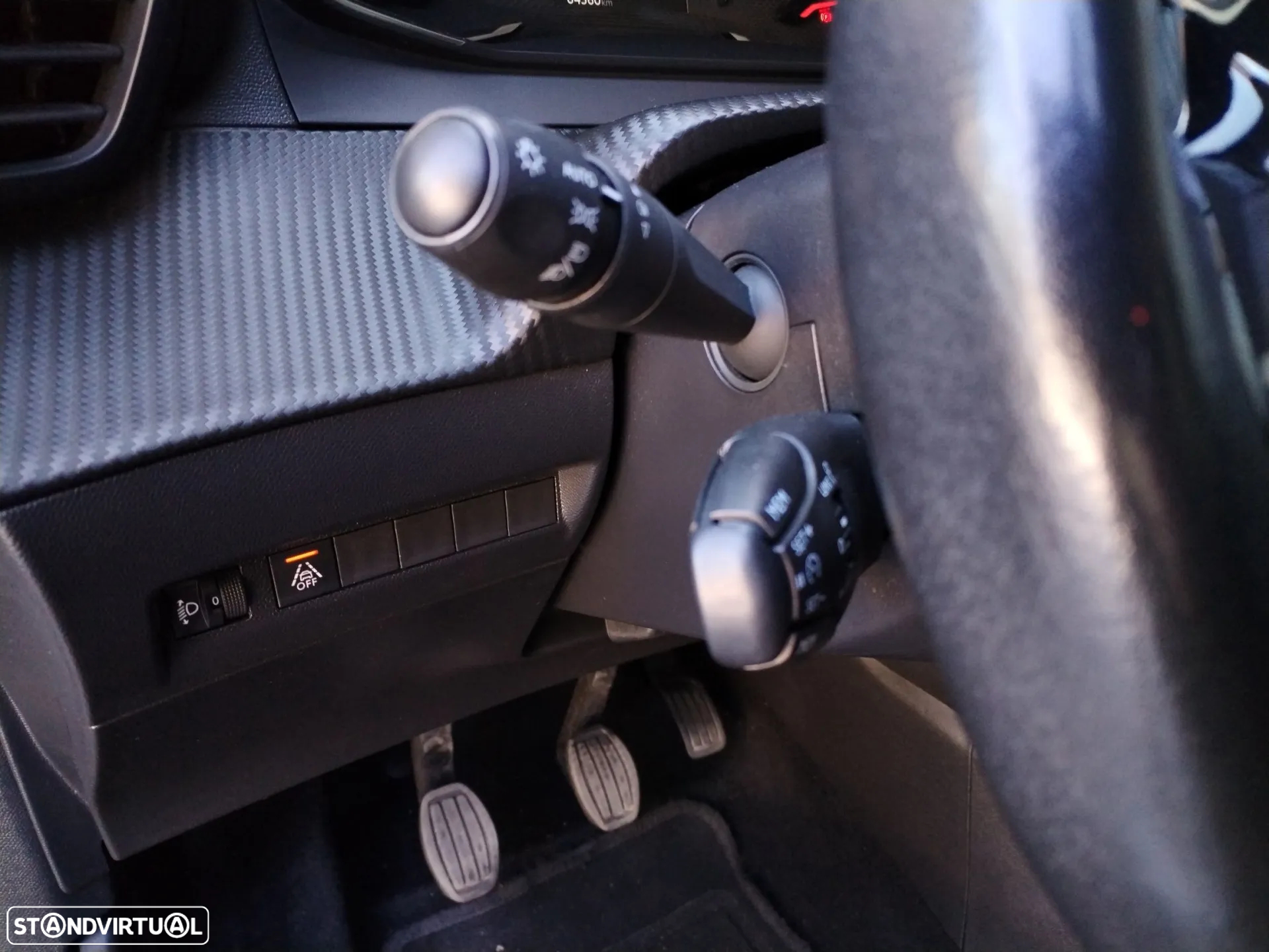 Peugeot 208 1.2 PureTech Active - 18