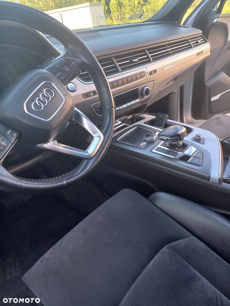 Audi Q7 - 26