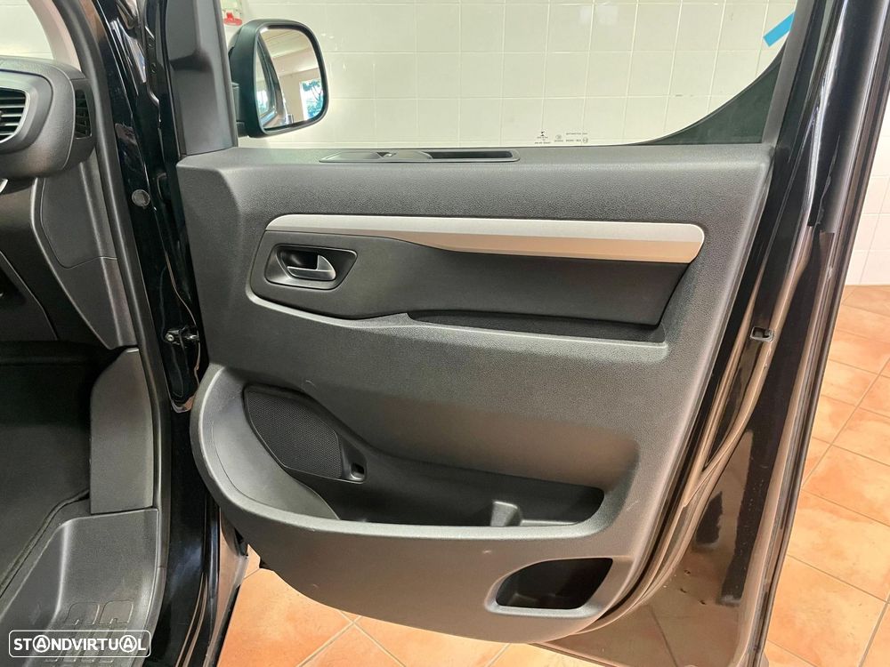 Toyota Proace Verso 1.5 D-4D L2 1.2T Comfort 9L - 41